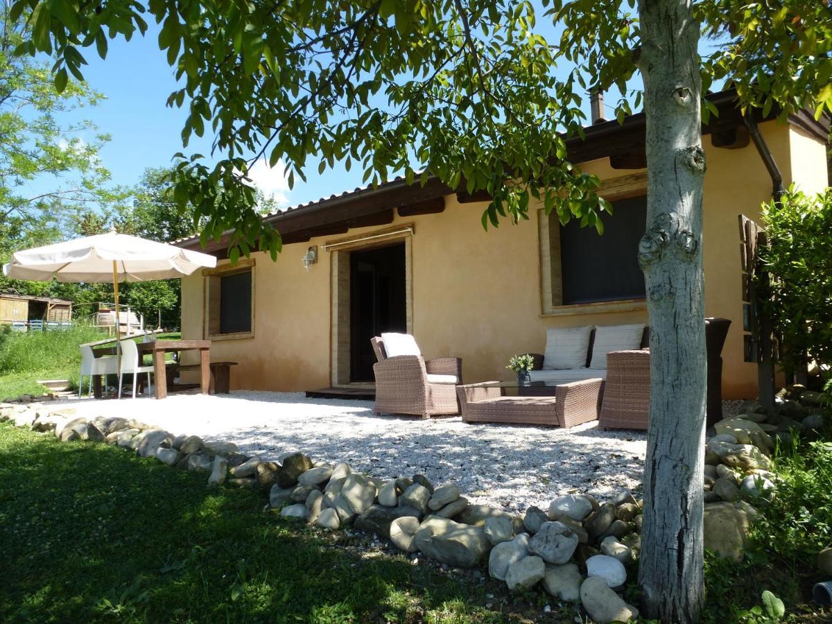 Villa Pilotti Country House Penna San Giovanni Εξωτερικό φωτογραφία